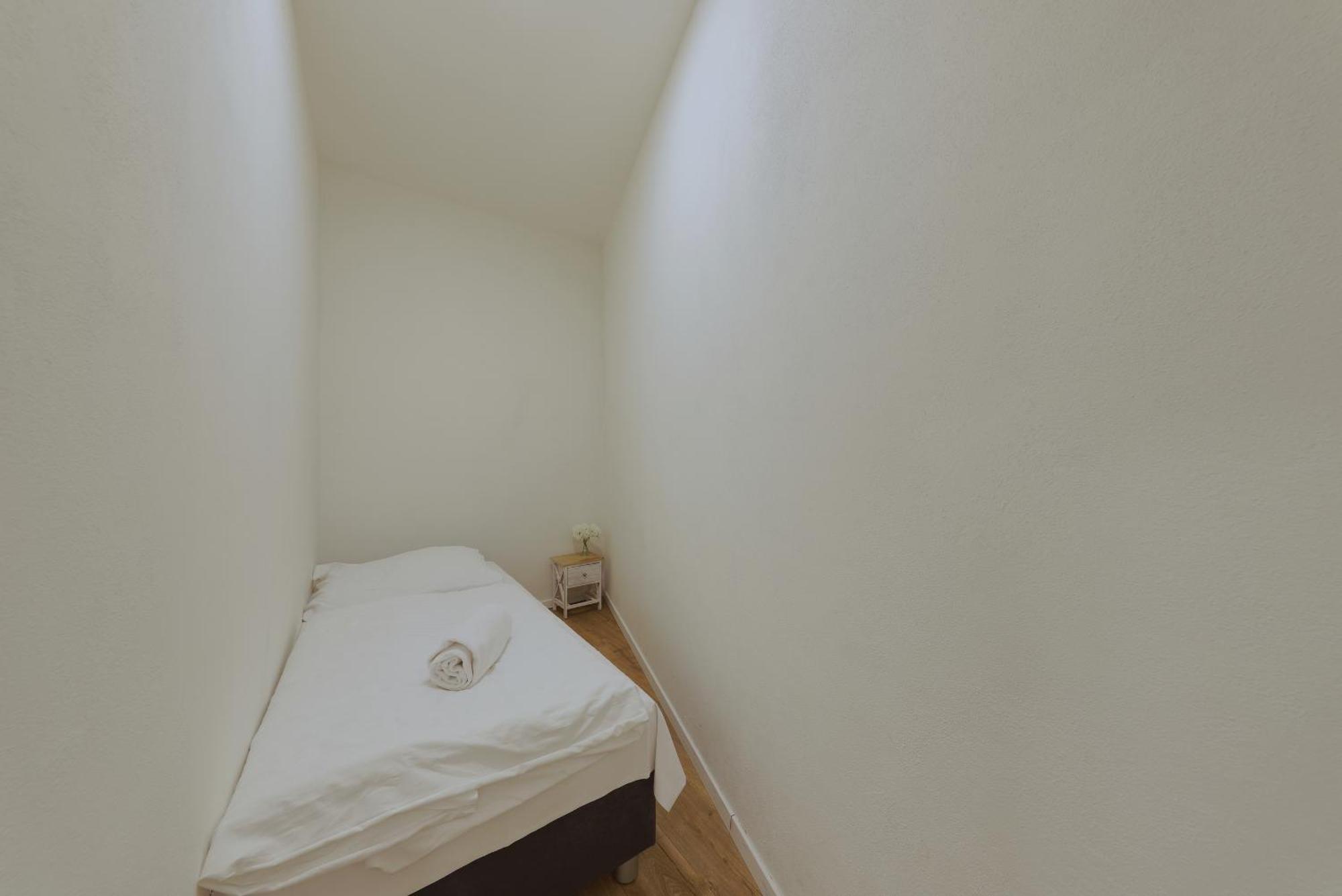 Shone Apartment Old Town 2 Bedroom Bratislava Exterior foto